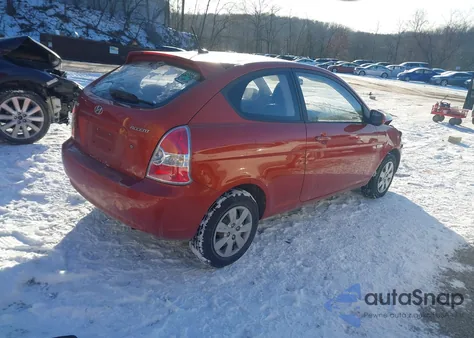 2011 Hyundai Accent Gs z USA, uszkodzony, nr VIN KMHCM3AC0BU186691